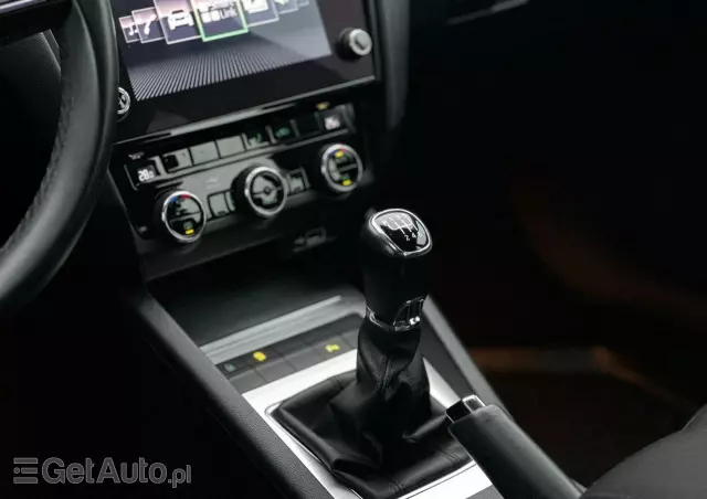 SKODA Octavia 1.0 TSI Ambition