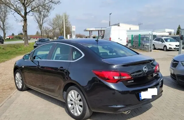 OPEL Astra 