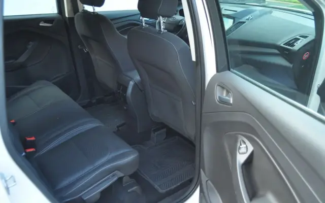 FORD Kuga 1.5 EcoBoost 2x4 Titanium
