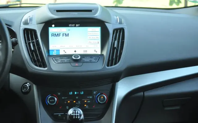 FORD Kuga 1.5 EcoBoost 2x4 Titanium