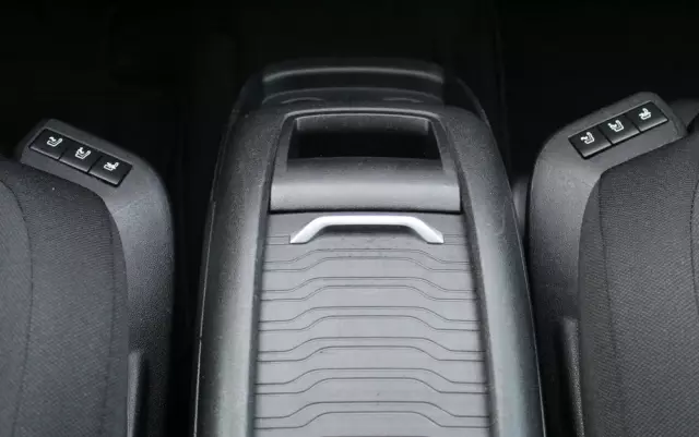 CITROËN C4 Picasso 1.2 PureTech Shine S&S EAT6