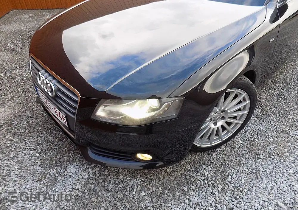 AUDI A4 Avant 1.8 TFSI S line Sportpaket