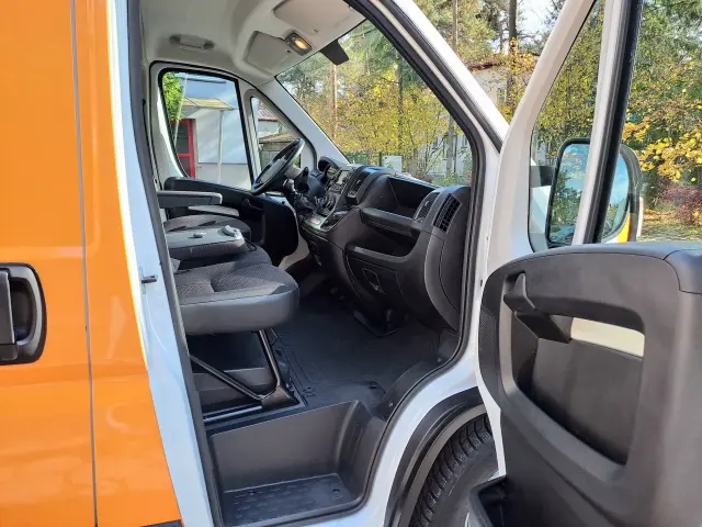 PEUGEOT/MOBILCAR BOXER 