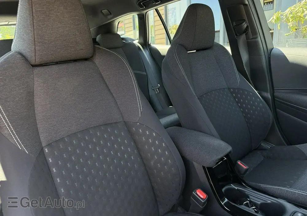 TOYOTA Corolla 1.8 Hybrid Comfort