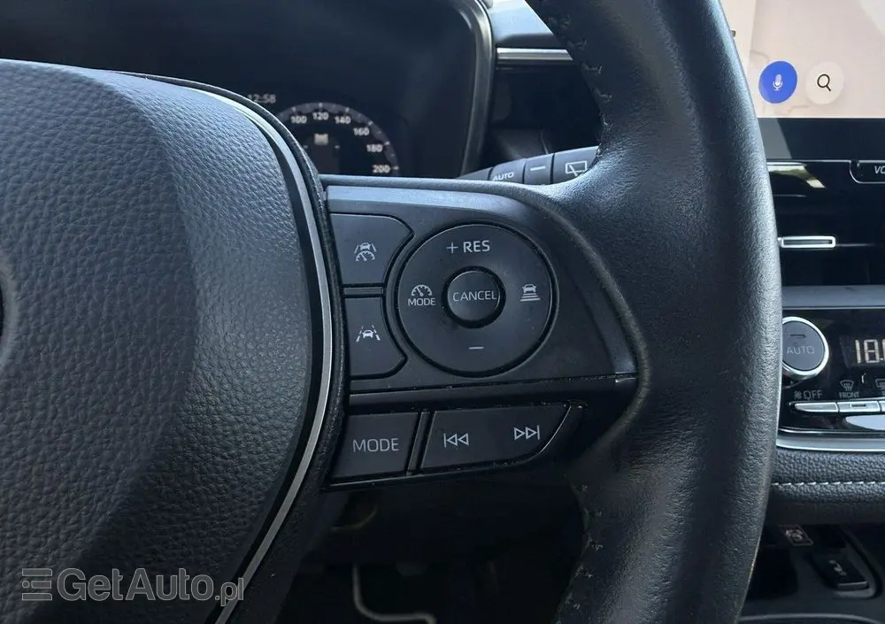 TOYOTA Corolla 1.8 Hybrid Comfort