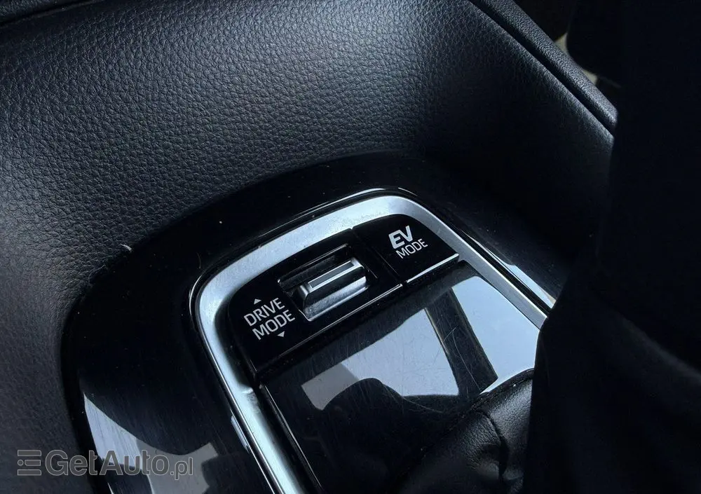 TOYOTA Corolla 1.8 Hybrid Comfort