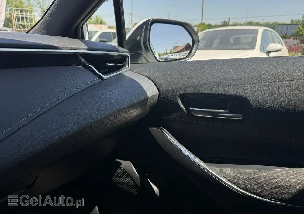 TOYOTA Corolla 1.8 Hybrid Comfort