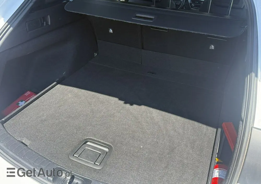 TOYOTA Corolla 1.8 Hybrid Comfort