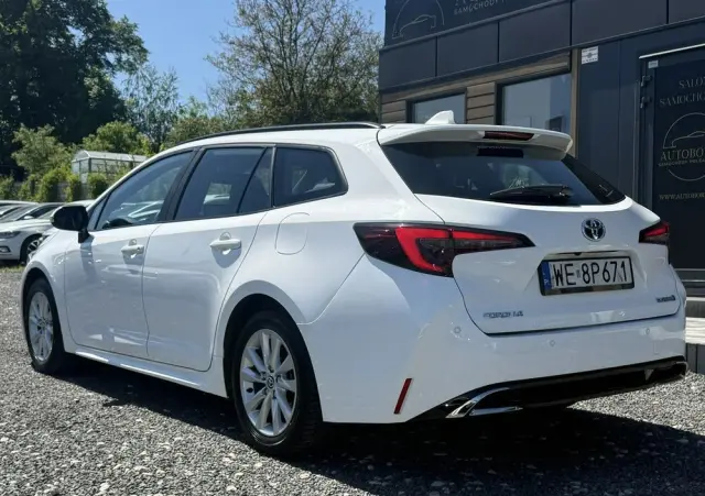 TOYOTA Corolla 1.8 Hybrid Comfort