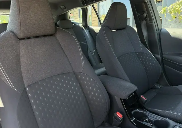 TOYOTA Corolla 1.8 Hybrid Comfort