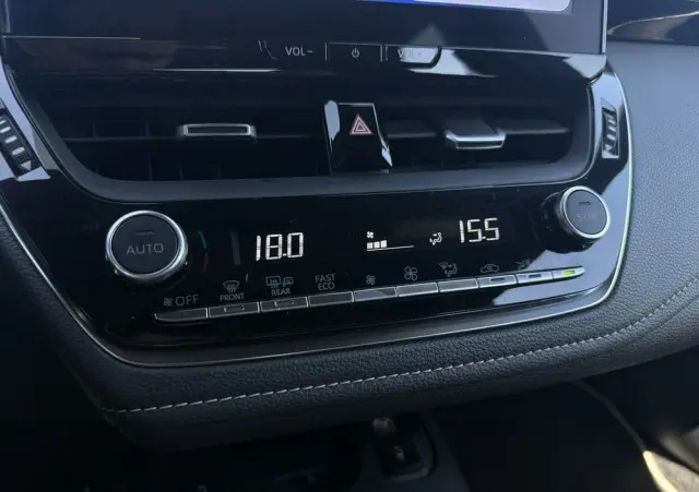 TOYOTA Corolla 1.8 Hybrid Comfort