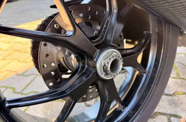 DUCATI Streetfighter 848 