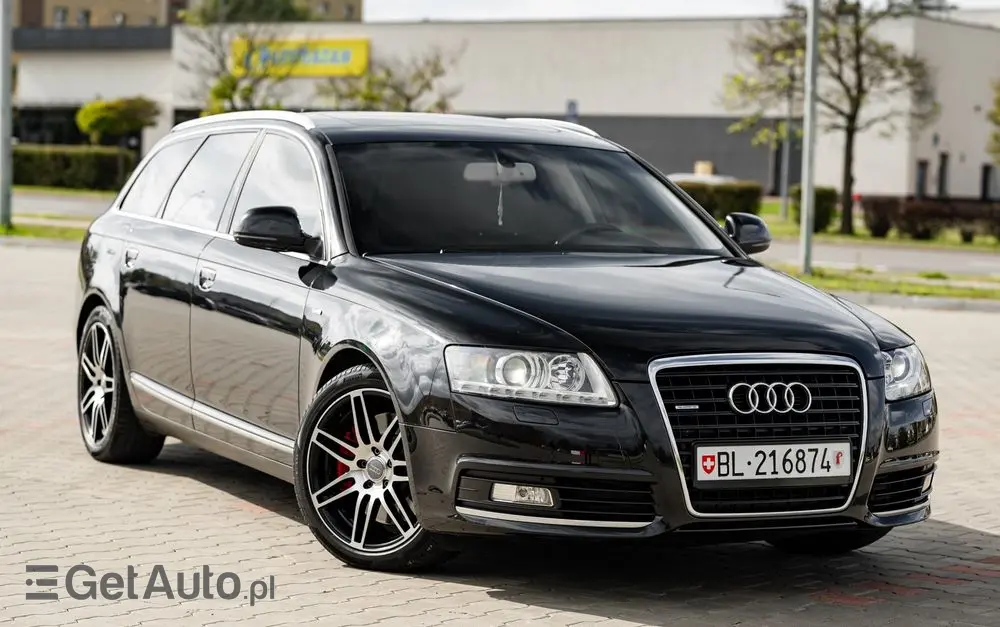 AUDI A6 Avant 3.0 TDI DPF quattro tiptronic