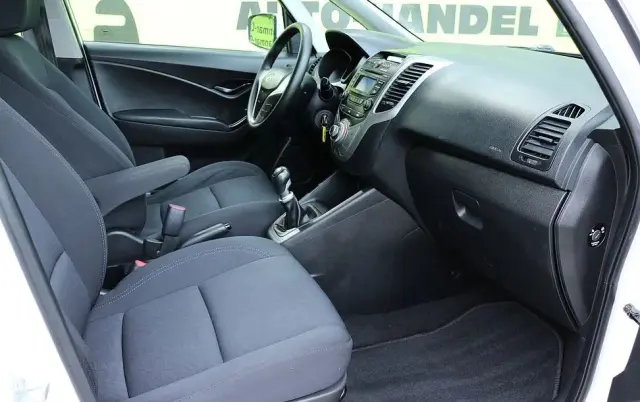 HYUNDAI Ix20 1.4 blue Classic