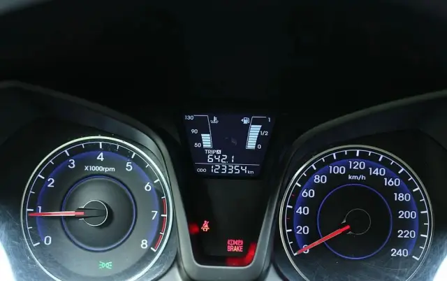 HYUNDAI Ix20 1.4 blue Classic