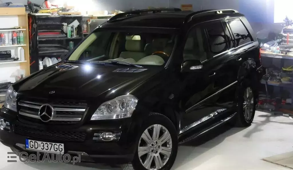 MERCEDES-BENZ GL 