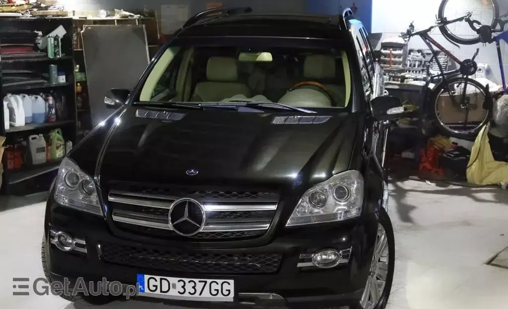 MERCEDES-BENZ GL 