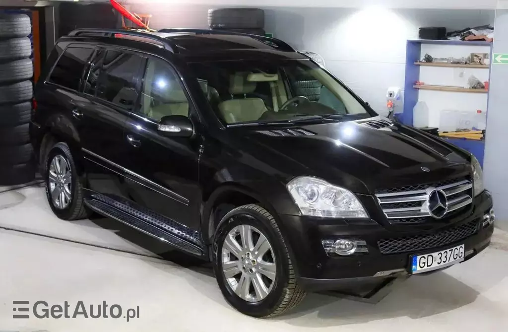 MERCEDES-BENZ GL 