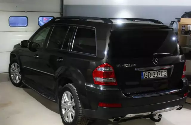 MERCEDES-BENZ GL 