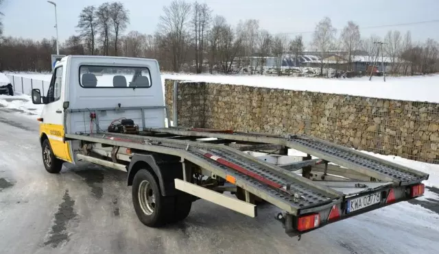 MERCEDES-BENZ Sprinter 