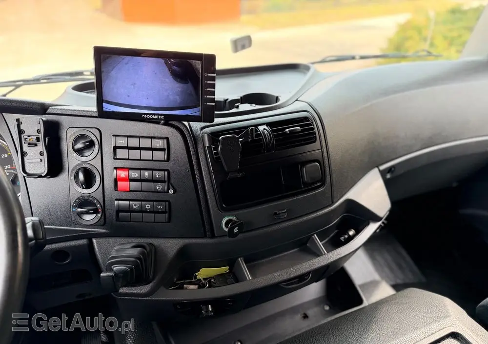 MERCEDES-BENZ ATEGO 1527 /EURO 6 /KONTENER+WINDA/IZOTERMA/ASO/NISKI PRZEBIEG/ 