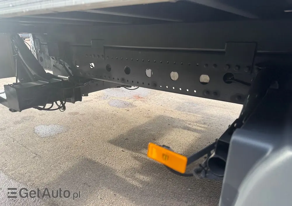 MERCEDES-BENZ ATEGO 1527 /EURO 6 /KONTENER+WINDA/IZOTERMA/ASO/NISKI PRZEBIEG/ 