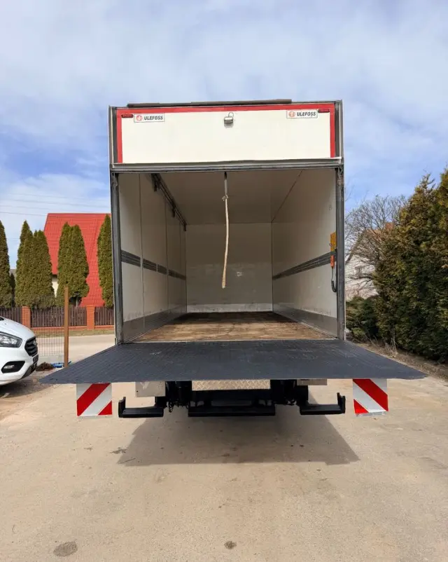 MERCEDES-BENZ ATEGO 1527 /EURO 6 /KONTENER+WINDA/IZOTERMA/ASO/NISKI PRZEBIEG/ 