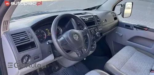 VOLKSWAGEN Doka 