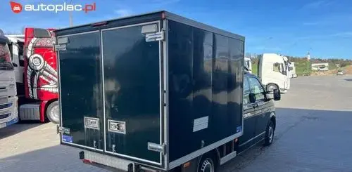 VOLKSWAGEN Doka 