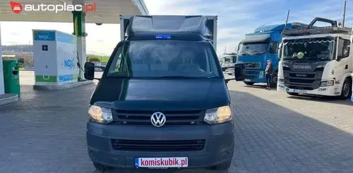 VOLKSWAGEN Doka 