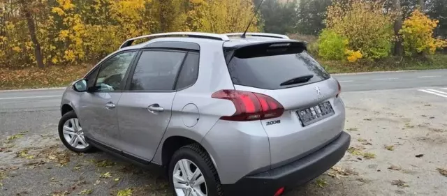 PEUGEOT 2008 