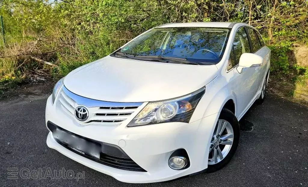 TOYOTA Avensis 