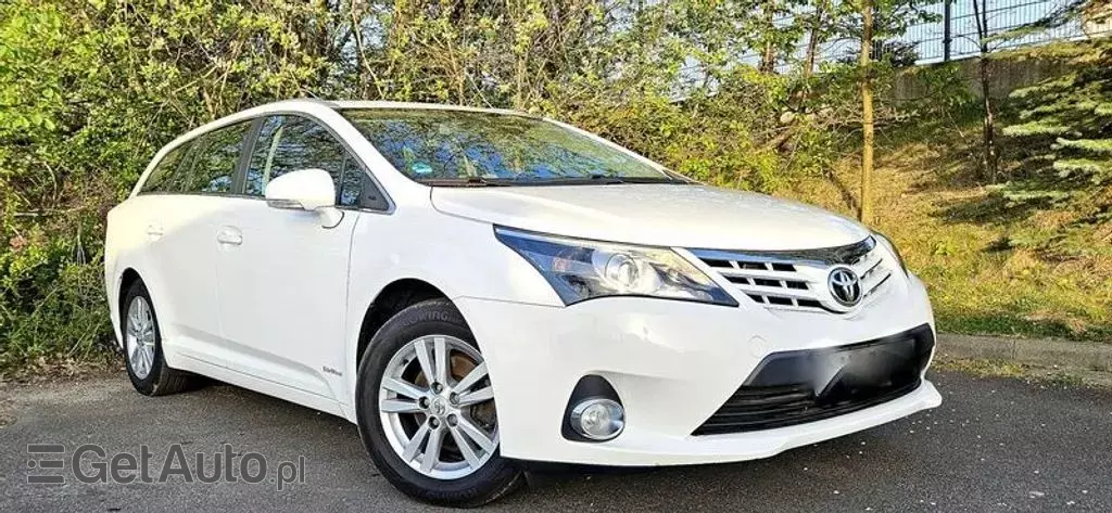 TOYOTA Avensis 