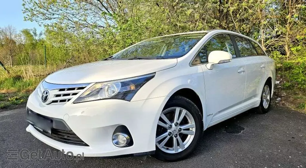 TOYOTA Avensis 