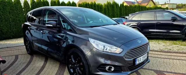 FORD S-MAX 