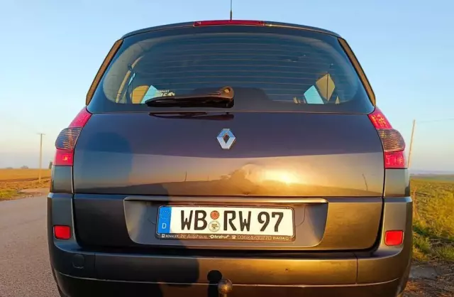 RENAULT Scenic 