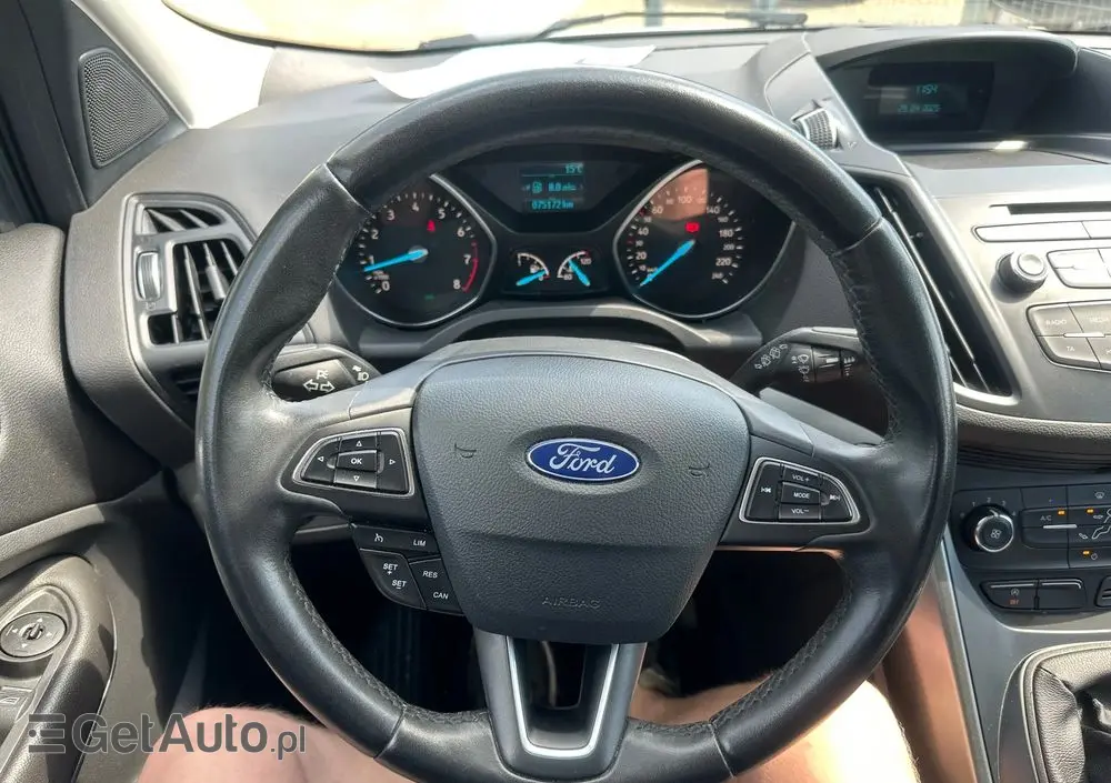 FORD Kuga 1.5 EcoBoost 2x4 Trend