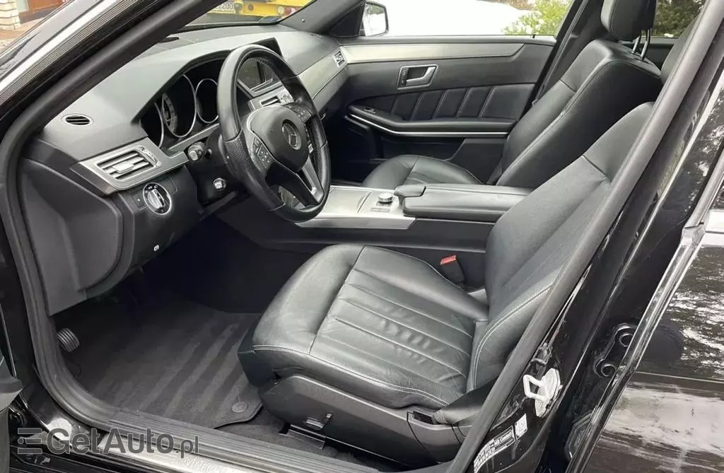 MERCEDES-BENZ Klasa E 