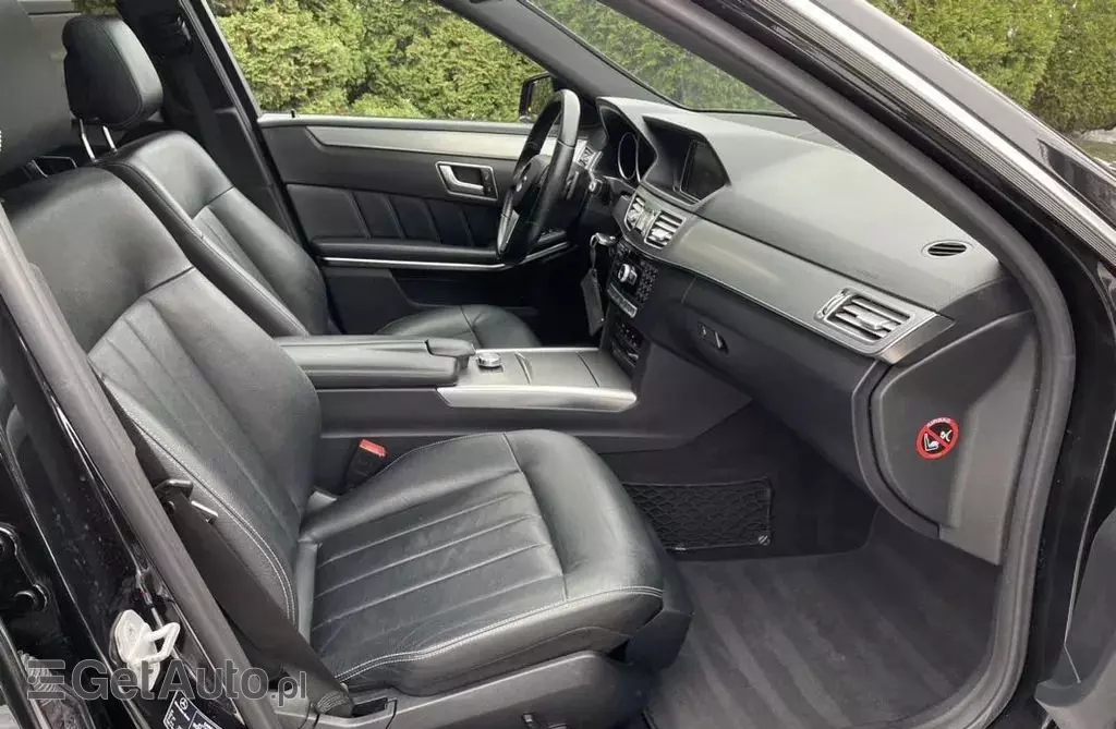 MERCEDES-BENZ Klasa E 