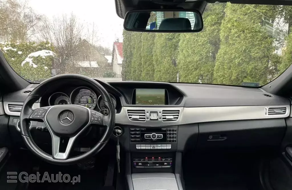 MERCEDES-BENZ Klasa E 