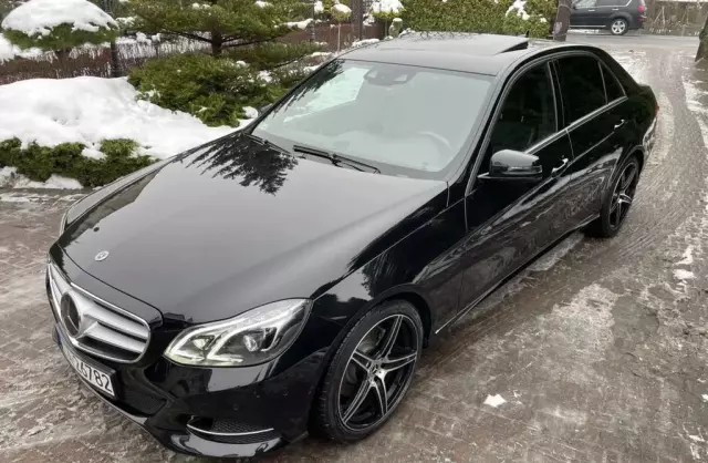 MERCEDES-BENZ Klasa E 