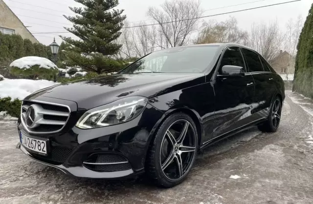 MERCEDES-BENZ Klasa E 