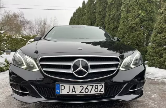 MERCEDES-BENZ Klasa E 