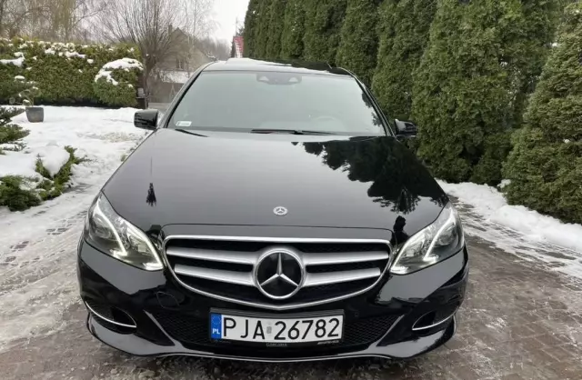 MERCEDES-BENZ Klasa E 