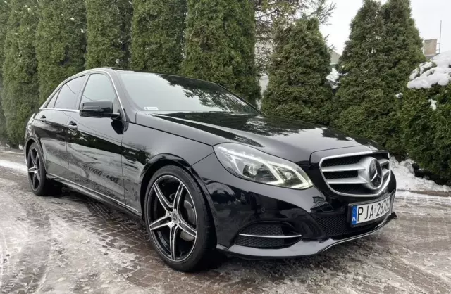 MERCEDES-BENZ Klasa E 
