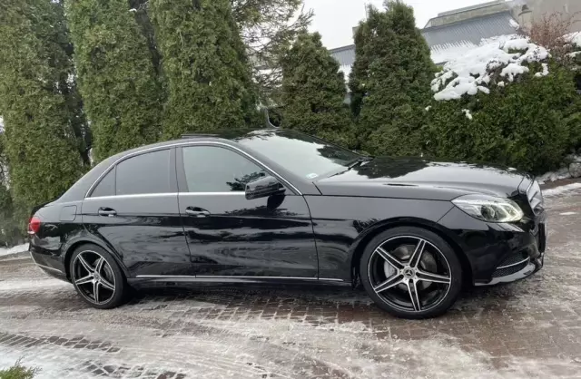 MERCEDES-BENZ Klasa E 