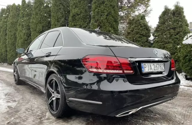 MERCEDES-BENZ Klasa E 