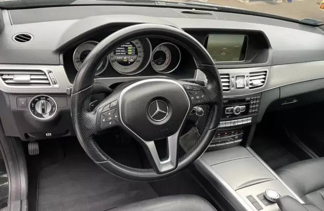 MERCEDES-BENZ Klasa E 