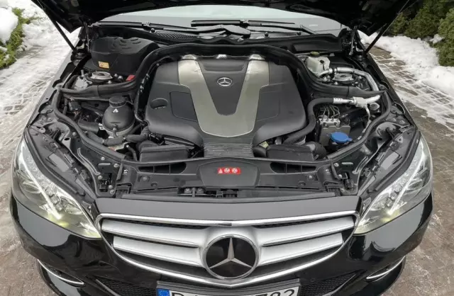 MERCEDES-BENZ Klasa E 