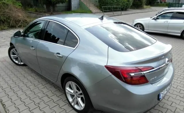 OPEL Insignia 